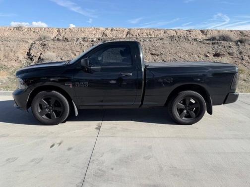 2016 RAM 1500 Tradesman/Express