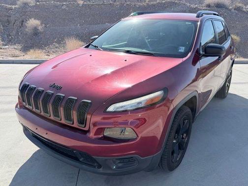 Deep Cherry Red Crystal Pearlcoat 2016 Jeep Cherokee Altitude