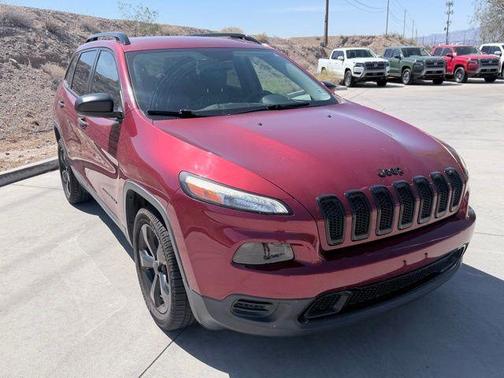 Deep Cherry Red Crystal Pearlcoat 2016 Jeep Cherokee Altitude