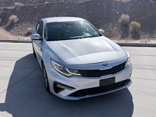 Sparkling Silver 2020 Kia Optima LX