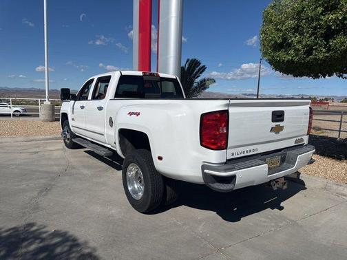 2015 Chevrolet Silverado 3500 High Country