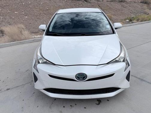 2017 Toyota Prius One