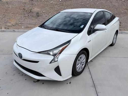 2017 Toyota Prius One