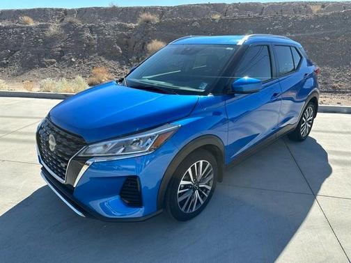 2022 Nissan Kicks SV