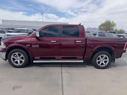 Delmonico Red Pearlcoat 2018 RAM 1500 Laramie