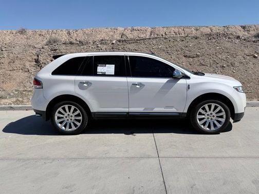 2012 Lincoln MKX Base