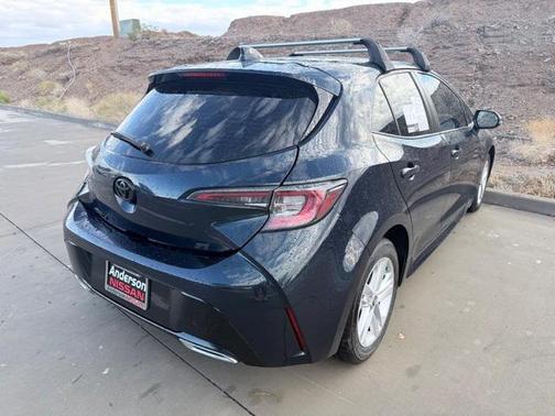 2022 Toyota Corolla Hatchback SE