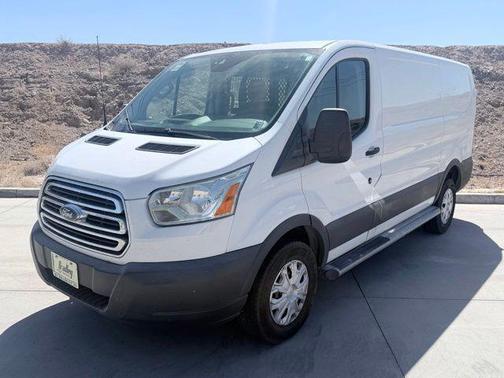 Oxford White 2018 Ford Transit-250 Base
