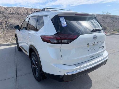 Everest White P 2026 Nissan Rogue Platinum