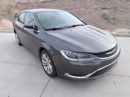 2017 Chrysler 200 Limited