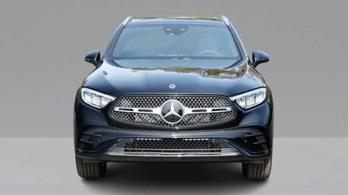 2026 Mercedes-Benz GLC 300 Base