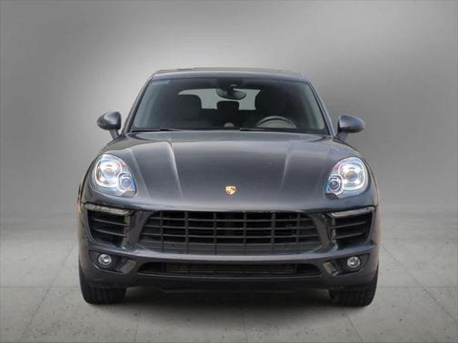 2018 Porsche Macan Base