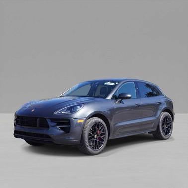 Volcano Grey Metallic 2021 Porsche Macan Macan GTS