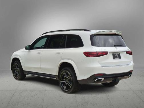 2025 Mercedes-Benz GLS 450 4MATIC