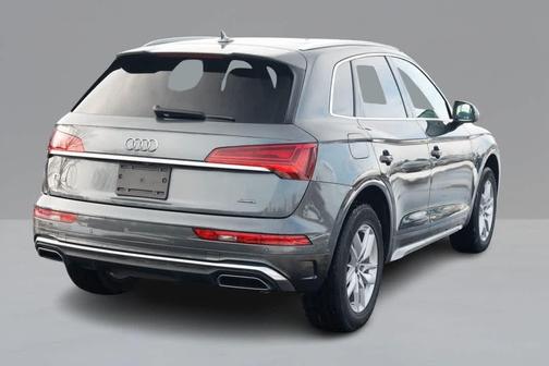 2022 Audi Q5 45 S line Premium