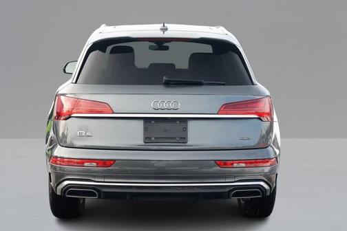 2022 Audi Q5 45 S line Premium