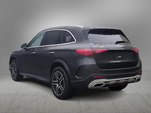 2025 Mercedes-Benz GLC 300 4MATIC