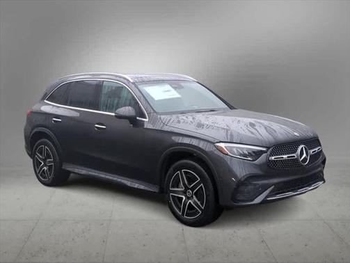 2025 Mercedes-Benz GLC 300 4MATIC