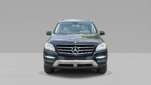 Black 2013 Mercedes-Benz M-Class 4MATIC