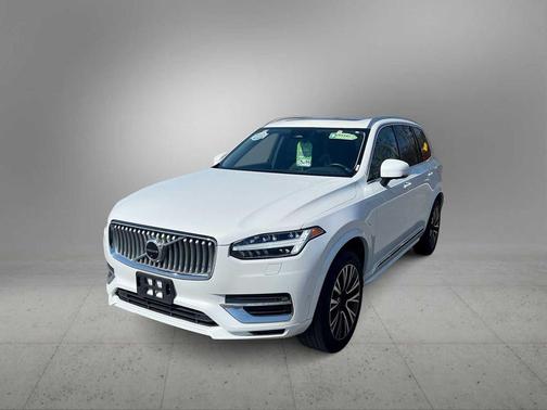 2023 Volvo XC90 Recharge Plug-In Hybrid T8 Plus 6-Seater