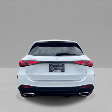 2026 Mercedes-Benz GLC 300 4MATIC