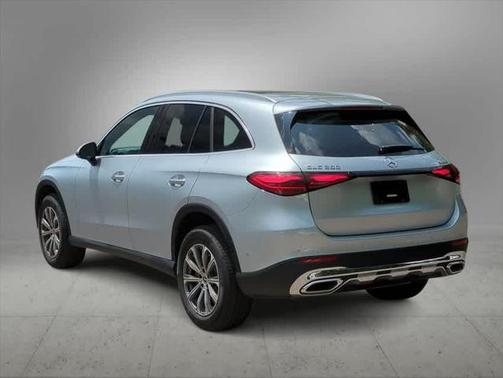 2025 Mercedes-Benz GLC 300 4MATIC