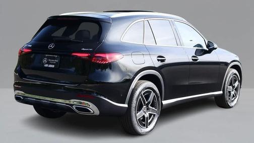 2026 Mercedes-Benz GLC 300 4MATIC