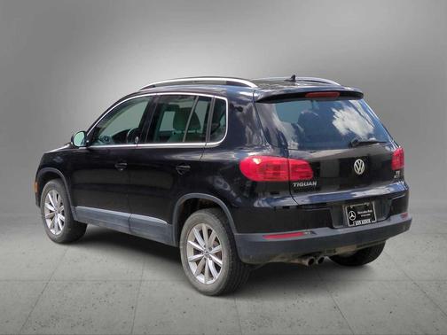 2017 Volkswagen Tiguan 2.0T Wolfsburg Edition
