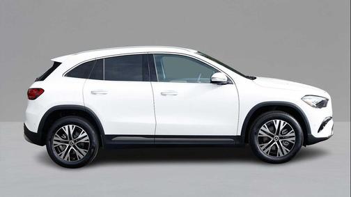 2025 Mercedes-Benz GLA 250 4MATIC
