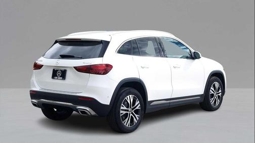 2025 Mercedes-Benz GLA 250 4MATIC