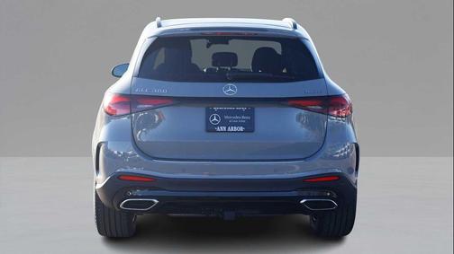 2026 Mercedes-Benz GLC 300 4MATIC