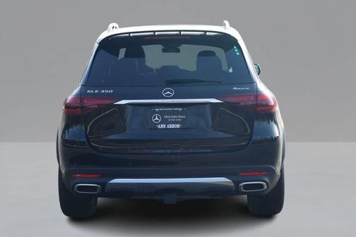 Obsidian Black Metallic 2026 Mercedes-Benz GLE 350 4MATIC