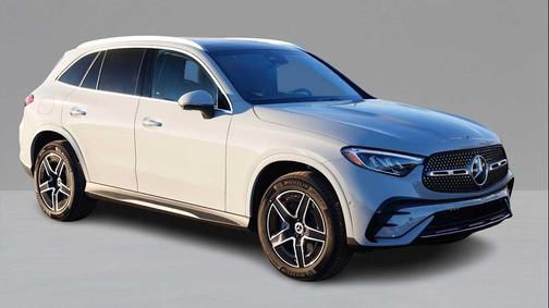2026 Mercedes-Benz GLC 300 4MATIC