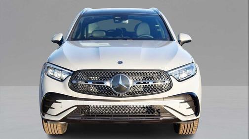 2026 Mercedes-Benz GLC 300 4MATIC