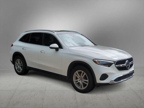 2025 Mercedes-Benz GLC 300 4MATIC