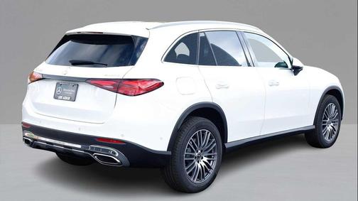 2026 Mercedes-Benz GLC 300 4MATIC