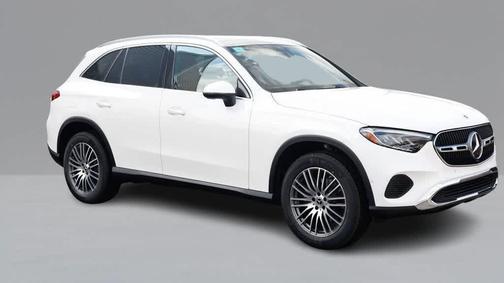 2026 Mercedes-Benz GLC 300 4MATIC