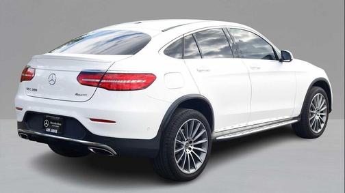 2017 Mercedes-Benz GLC 300 4MATIC Coupe