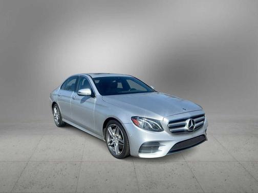 2017 Mercedes-Benz E-Class 4MATIC