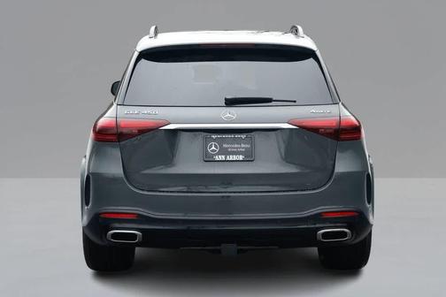 MANUFAKTUR Alpine Grey 2026 Mercedes-Benz GLE 450 4MATIC