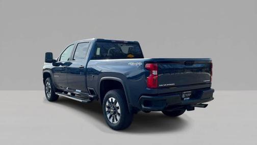 Northsky Blue Metallic 2022 Chevrolet Silverado 2500 Custom