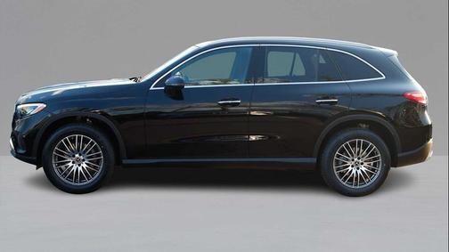 2026 Mercedes-Benz GLC 300 4MATIC