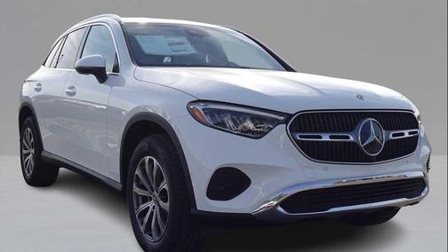 Polar White 2026 Mercedes-Benz GLC 300 4MATIC