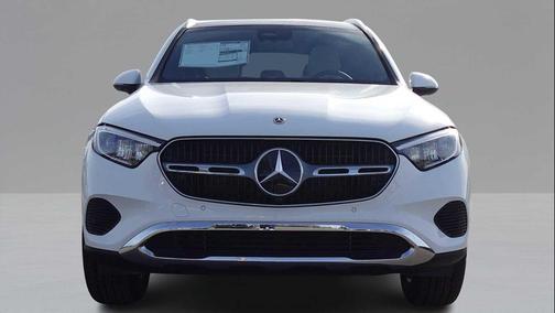 Polar White 2026 Mercedes-Benz GLC 300 4MATIC
