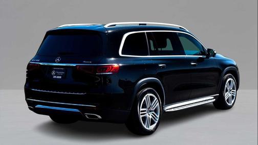 2022 Mercedes-Benz GLS 450 4MATIC