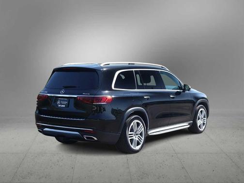 2022 Mercedes-Benz GLS 450 4MATIC