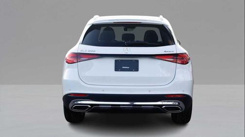 2026 Mercedes-Benz GLC 300 4MATIC