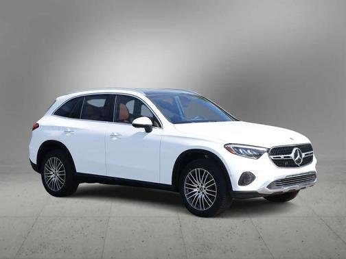 2026 Mercedes-Benz GLC 300 4MATIC