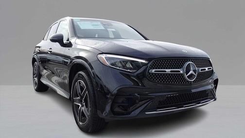 Black 2026 Mercedes-Benz GLC 300 4MATIC