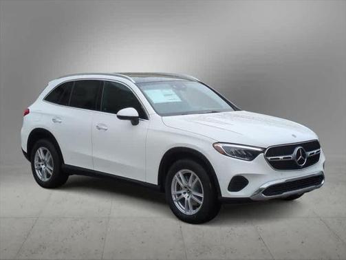 2025 Mercedes-Benz GLC 300 4MATIC